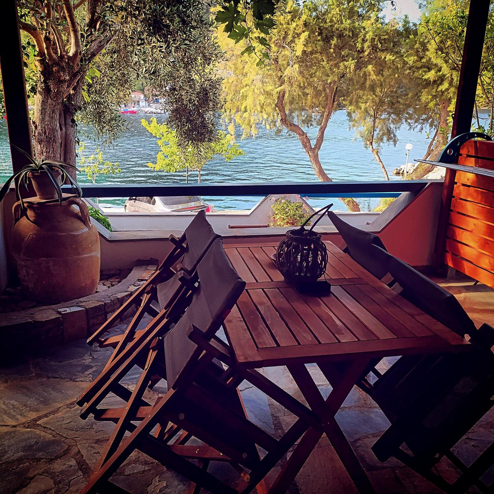 Amfithea Seaview Дом отдыха