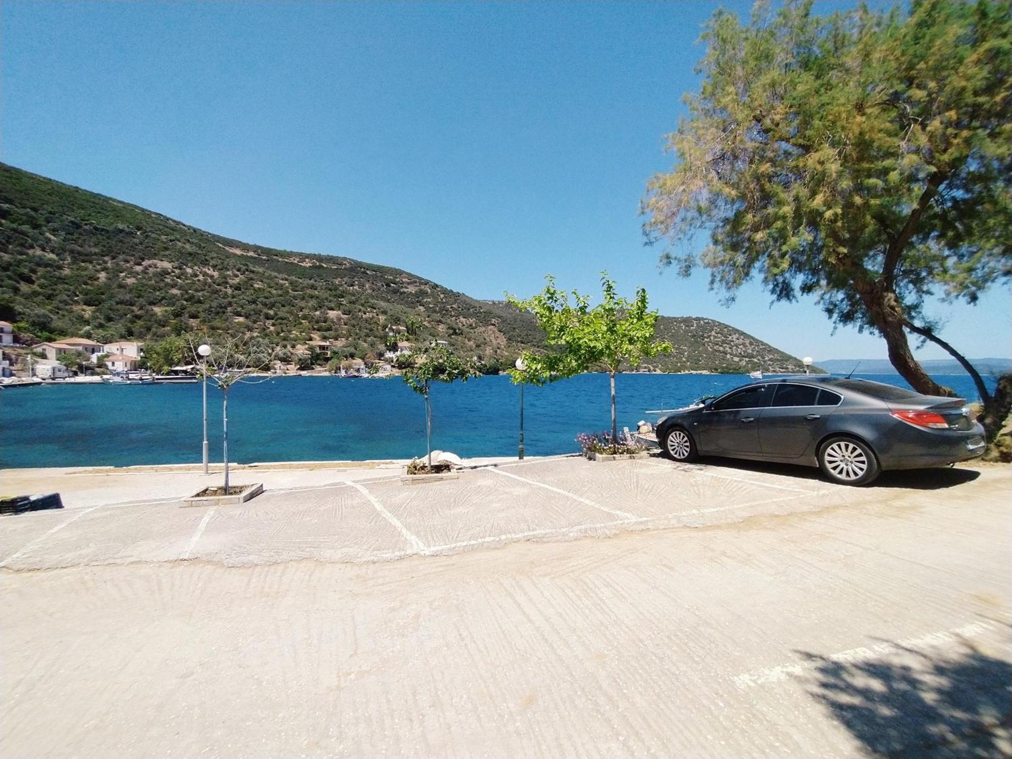 Amfithea Seaview Дом отдыха